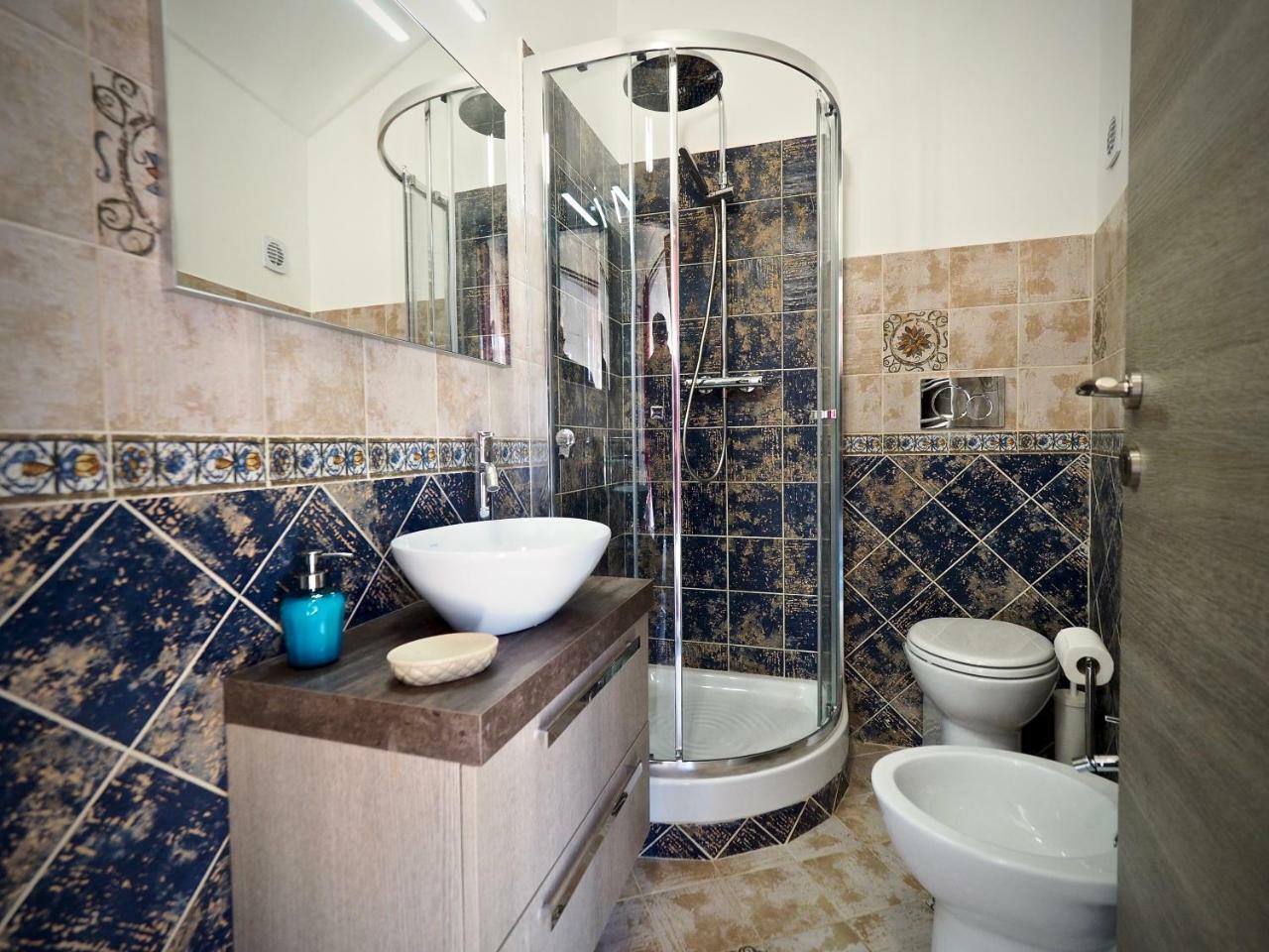 Romantic Suite Con Vista San Donato Janov Exteriér fotografie